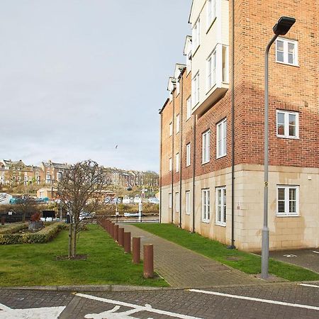 Host & Stay - Whitehall 1 Apartment Уитби Экстерьер фото